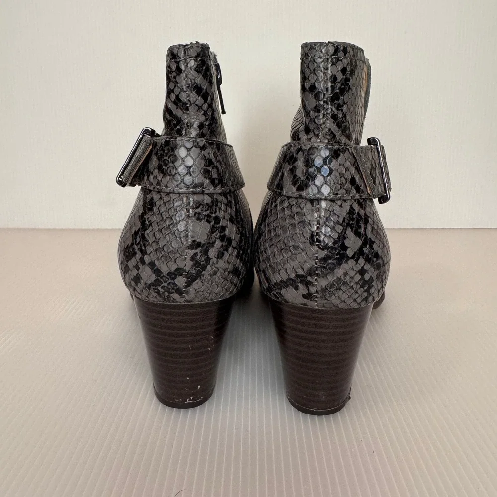 Vionic Naomi Snake Embossed‎ Suede Ankle Boots Block Heel Buckle Women 9 - Picture 5 of 9